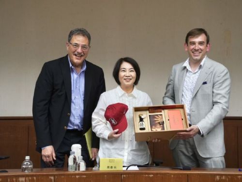 史丹福大學訪問團走進屏東，聚焦能源、民主與太空產業，促進台美交流新火花
